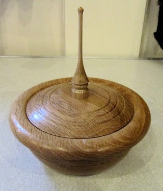 Lidded bowl by David Reed
